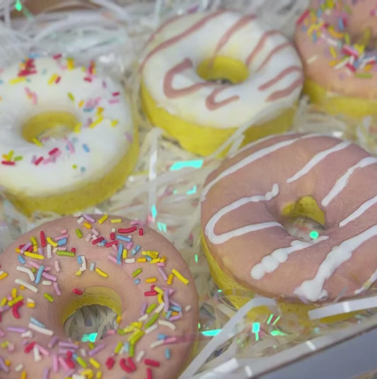 organic donut bath bombs